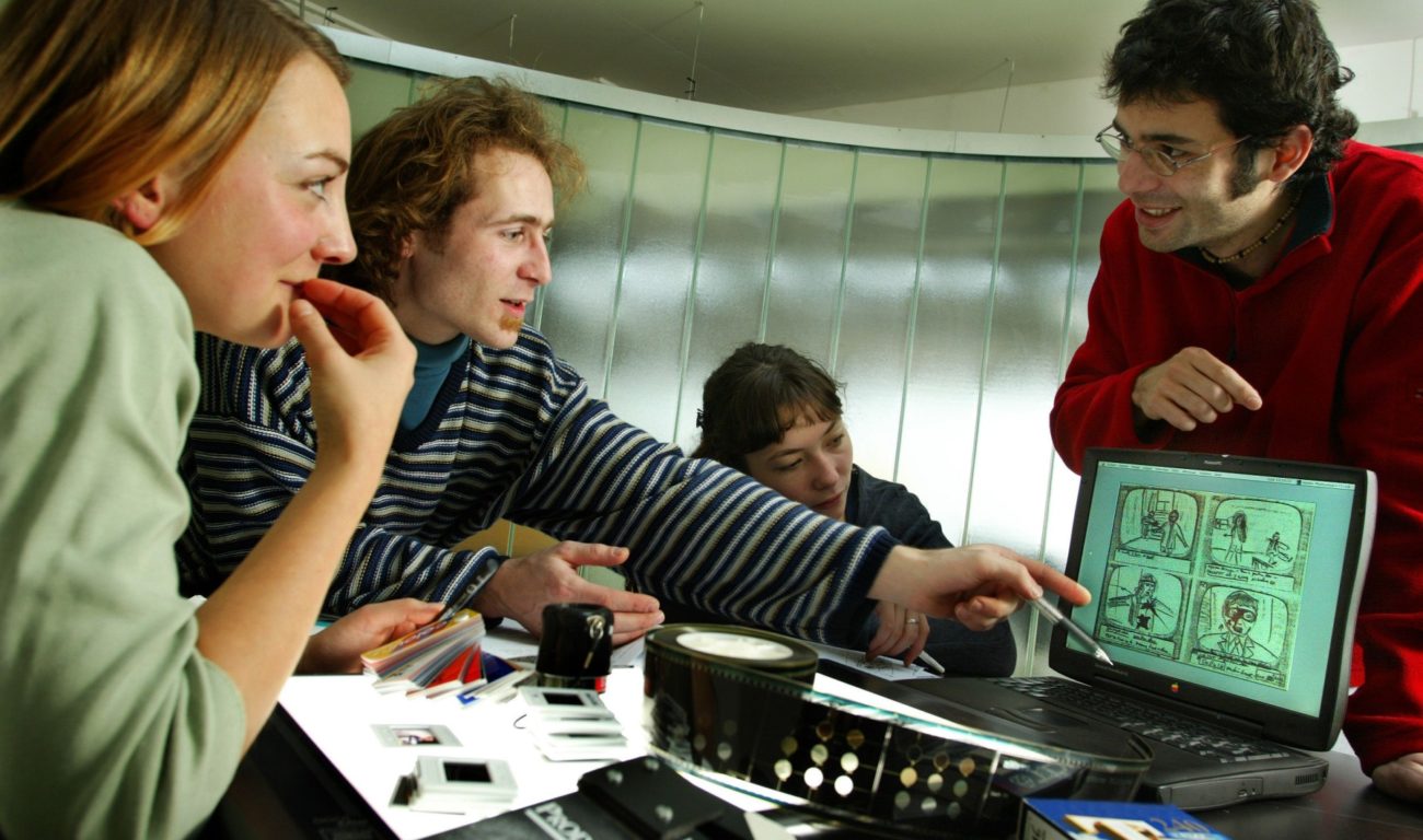 prak.jpg - Praktikum im Ausland - zeTT // eurodesk prak.jpg - Praktikum im Ausland - zeTT // eurodesk