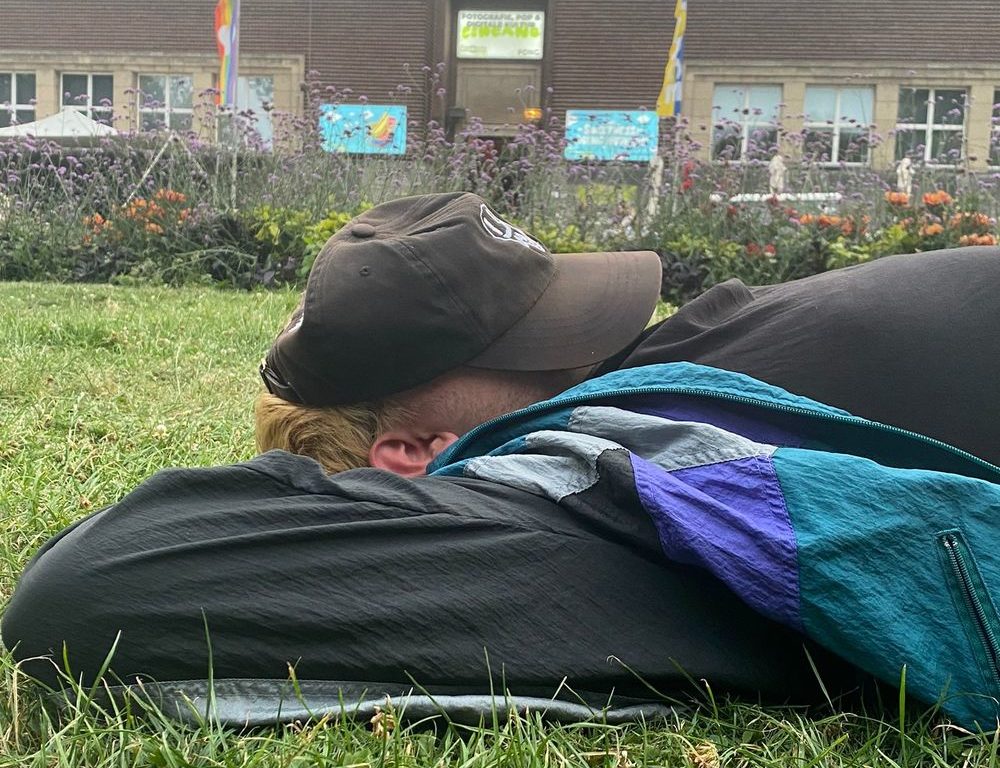 28.7.2022, 21_22_01.jpg - Einfach mal nichts tun EInfach mal nichts tun, davon handelt auch die aktuelle Ausstellung im NRW-Forum. (Foto: Vivian/youpod)