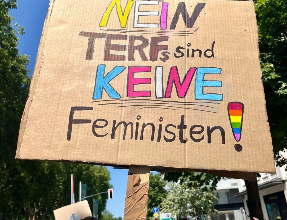 image00003.jpeg - Liebe verbindet – Hass zerstört: Rückblick auf den CSD Düsseldorf 2025 image00003.jpeg - Liebe verbindet – Hass zerstört: Rückblick auf den CSD Düsseldorf 2025