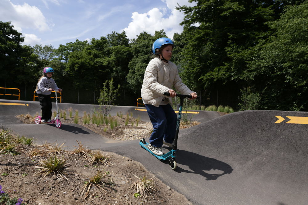 Pumptrack-Anlage in der Freizeitanlage Heerdt. (Foto: Landeshauptstadt Düsseldorf/Ingo Lammert)